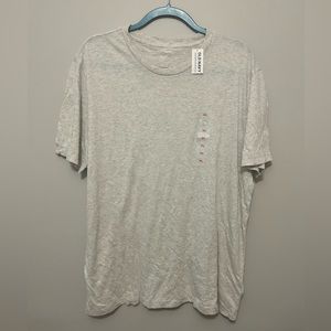 OLD NAVY TSHIRT - MENS NWT